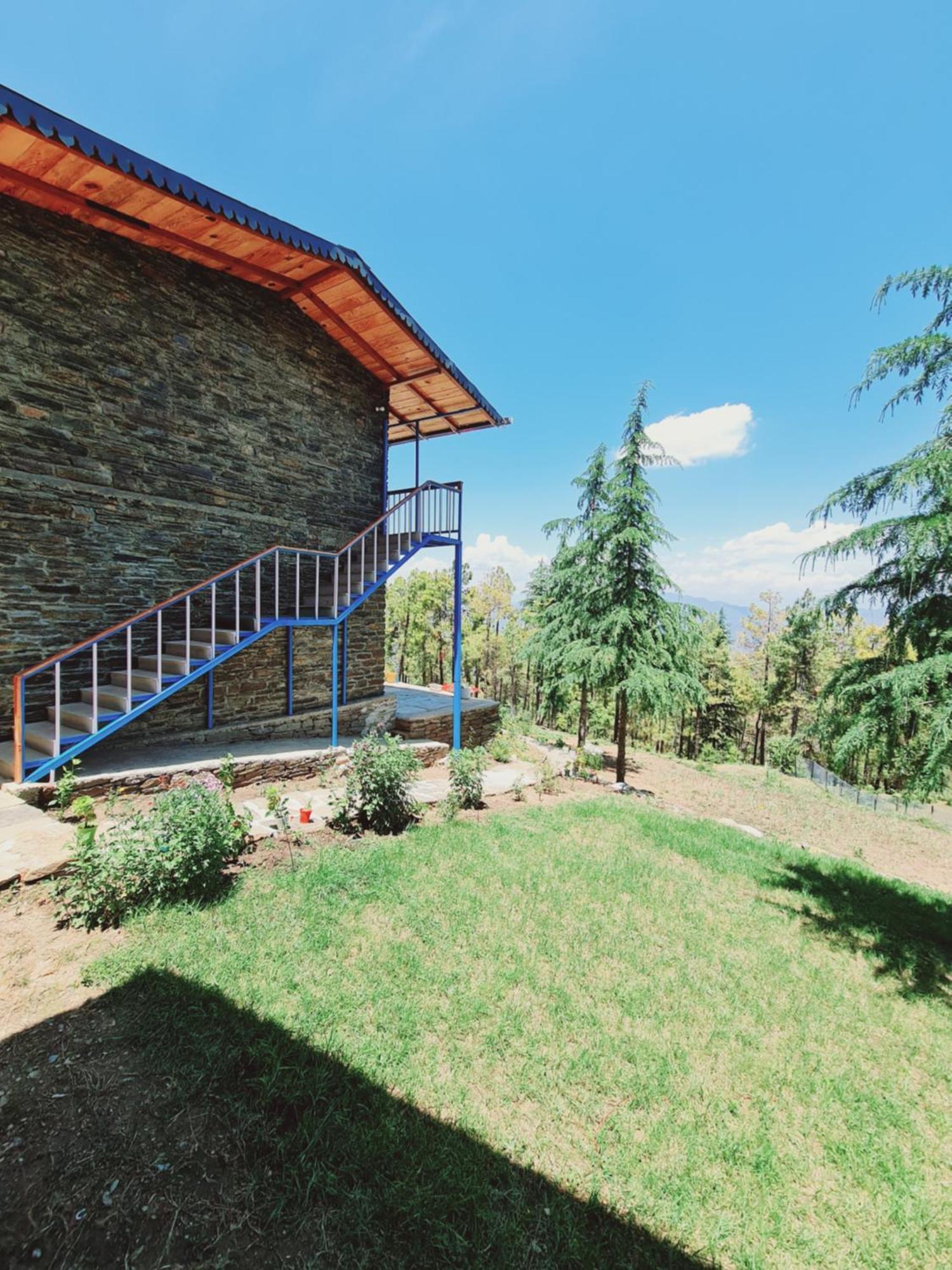 The Roots Homestay Almora Exteriör bild